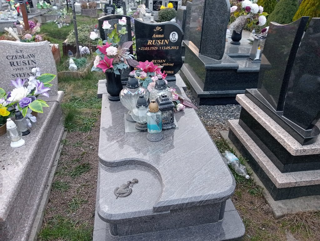 Grób Anna Rusin